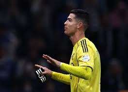 卢卡脑后传球！文森特手起刀落，命中三分！老詹看呆了